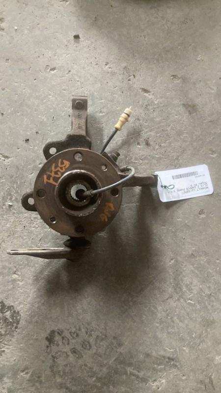 Moyeu avant gauche RENAULT CLIO 2 CAMPUS PHASE 1 Diesel - 1