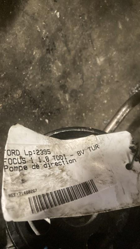 Pompe de direction FORD FOCUS 1 Diesel - 1