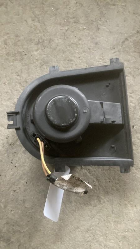 Ventilateur chauffage VOLKSWAGEN POLO 3 PHASE 2 Essence - 1