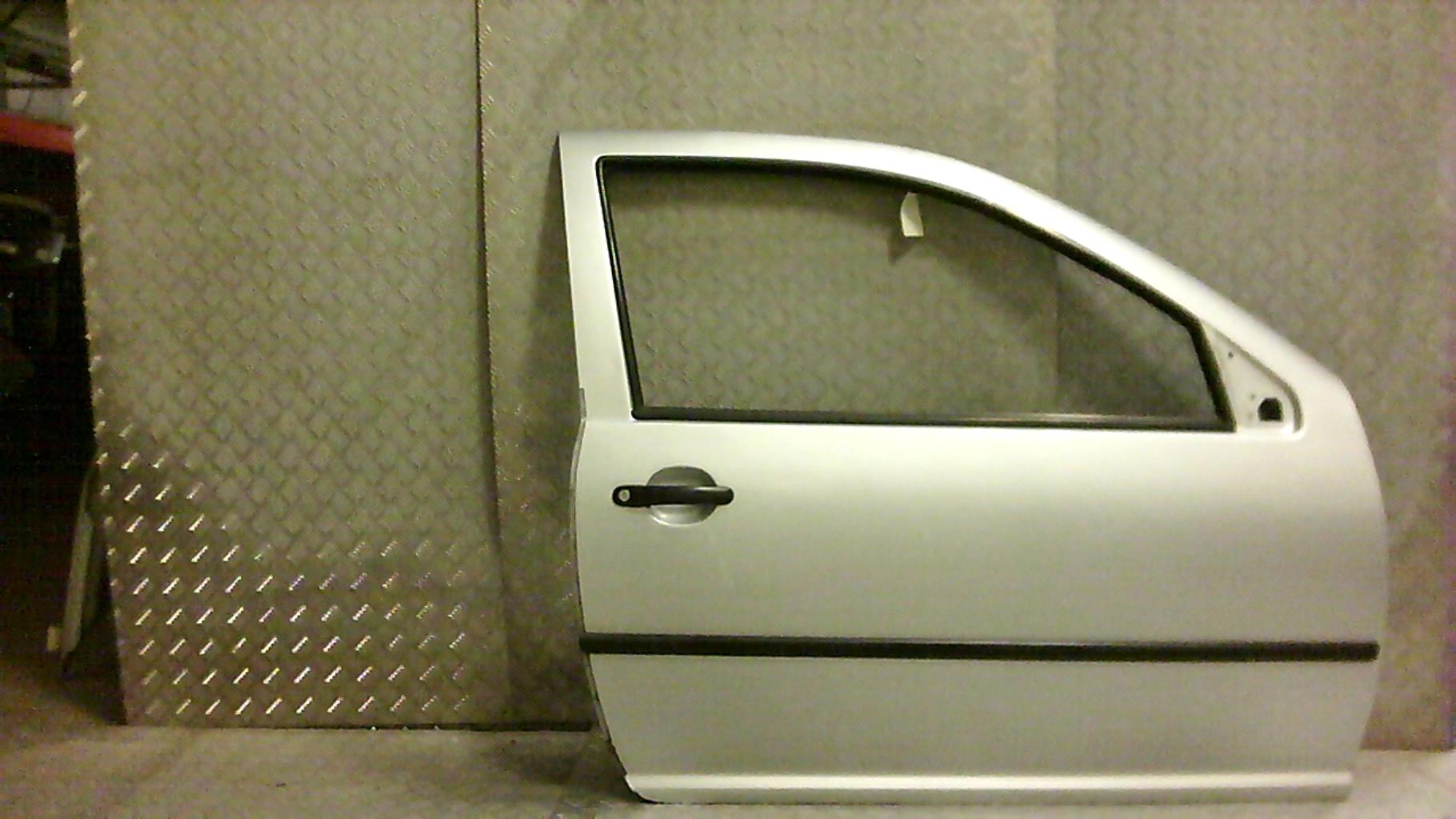 Porte avant droit VOLKSWAGEN GOLF 4 Diesel - 1