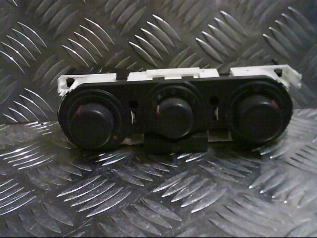 Commande chauffage SEAT IBIZA 3 Essence - 1