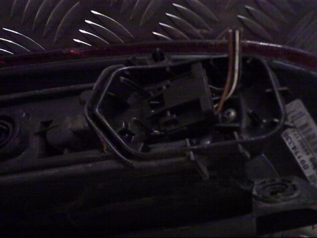 Fanale posteriore principale sinistro (luci) OPEL CORSA C PHASE 1 Diésel - 1
