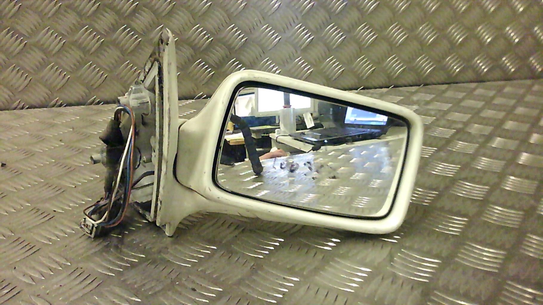 Retrovisor derecho SEAT IBIZA 4 PHASE 1 COUPE Diésel - 1