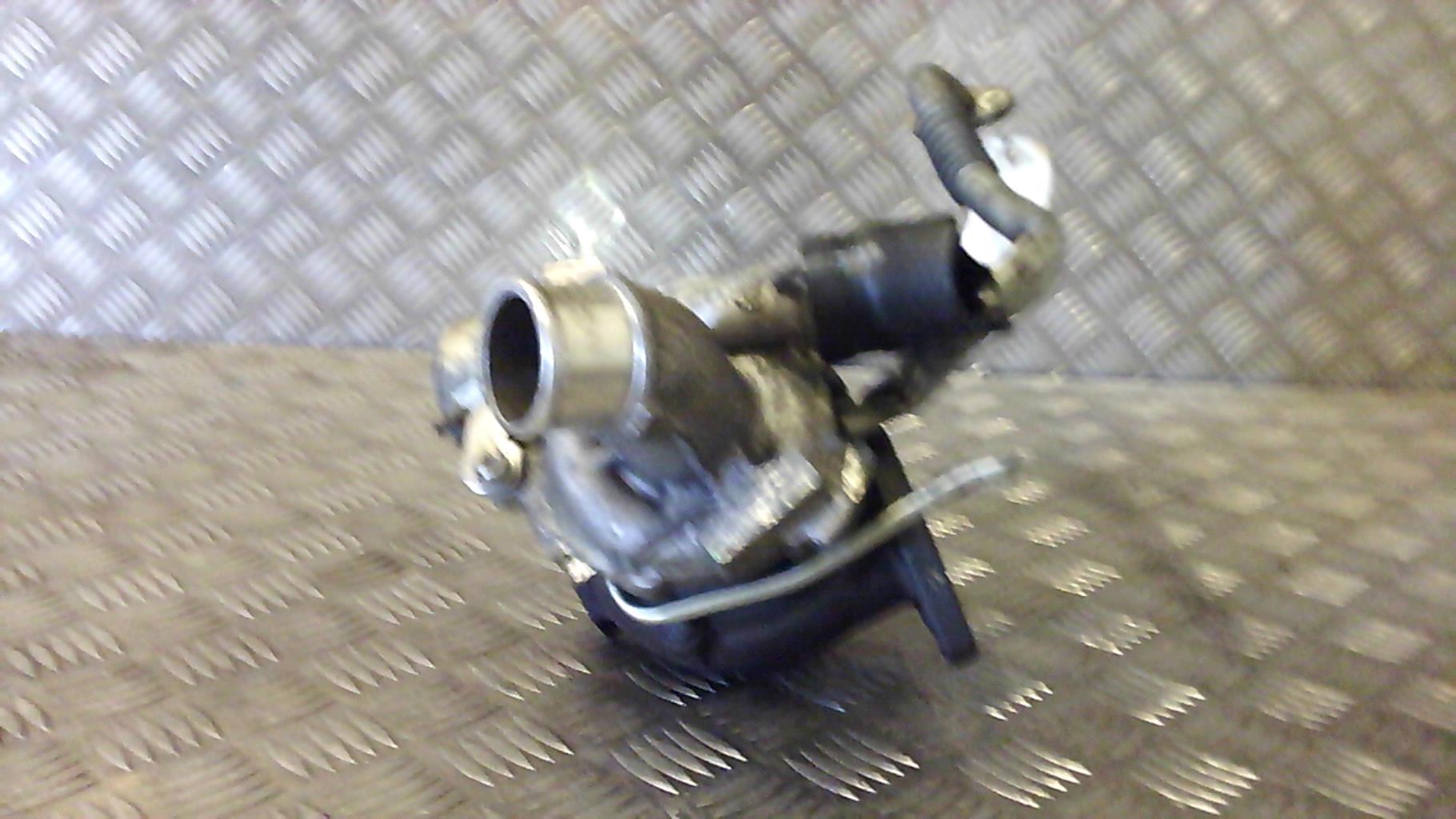 Turbo TOYOTA YARIS 2 PHASE 1 Diesel - 1