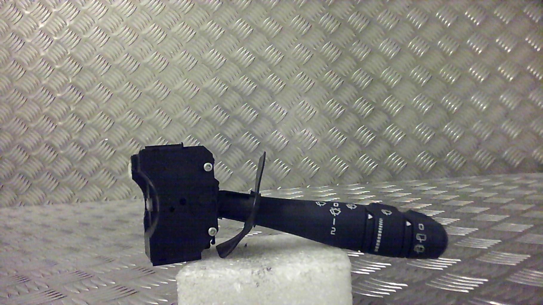 Commodo d'essuie glaces RENAULT CLIO 2 PHASE 2 Diesel - 1