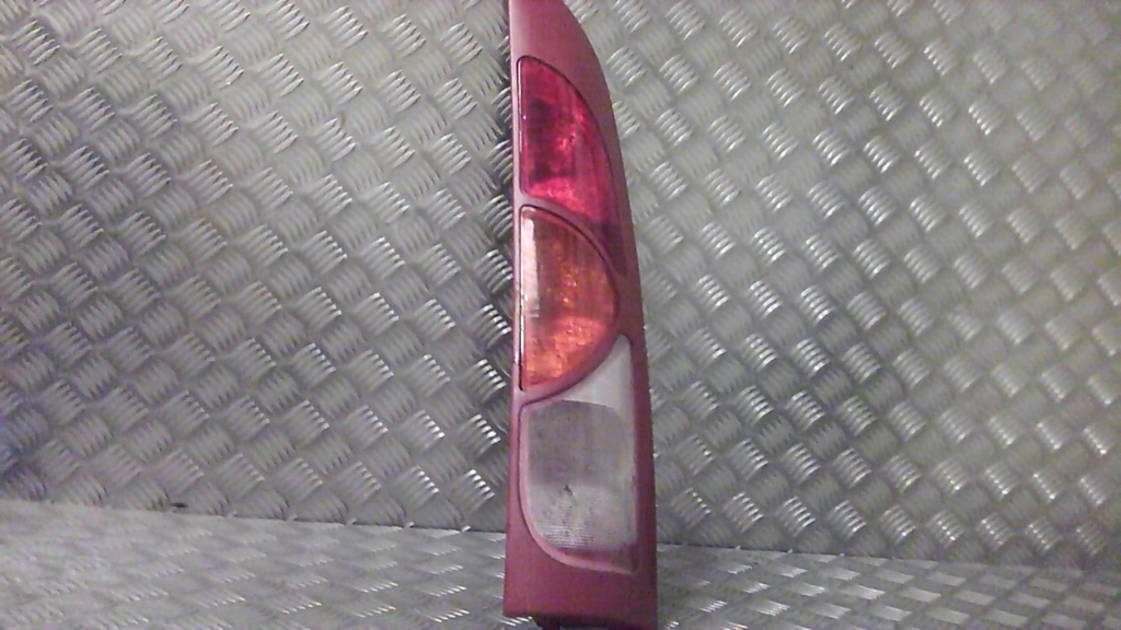 Fanale posteriore principale destro (luci) RENAULT KANGOO 1 PHASE 1 Diésel - 1