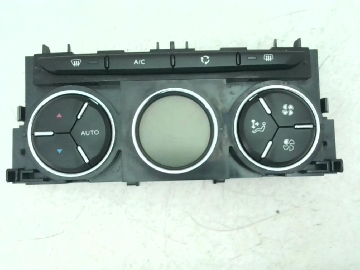 Commande chauffage CITROEN C3 2 PHASE 1 Essence - 1