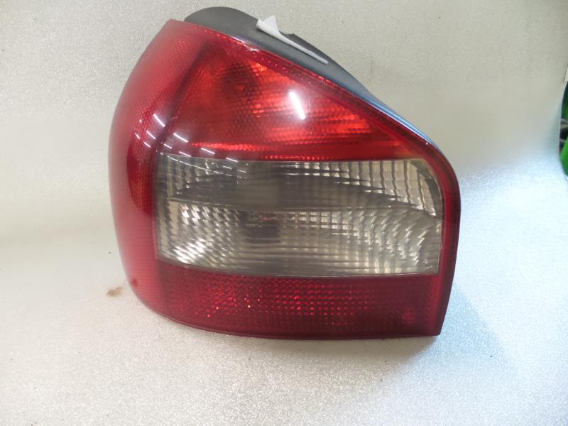 Fanale posteriore principale sinistro (luci) AUDI A3 1 PHASE 2 Diésel - 1