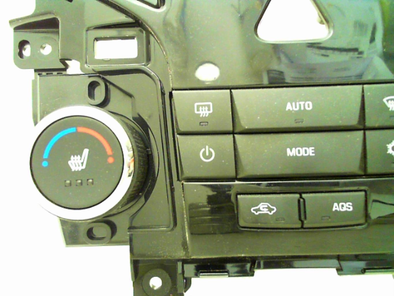 Commande chauffage CHEVROLET CRUZE PHASE 1 Diesel - 1