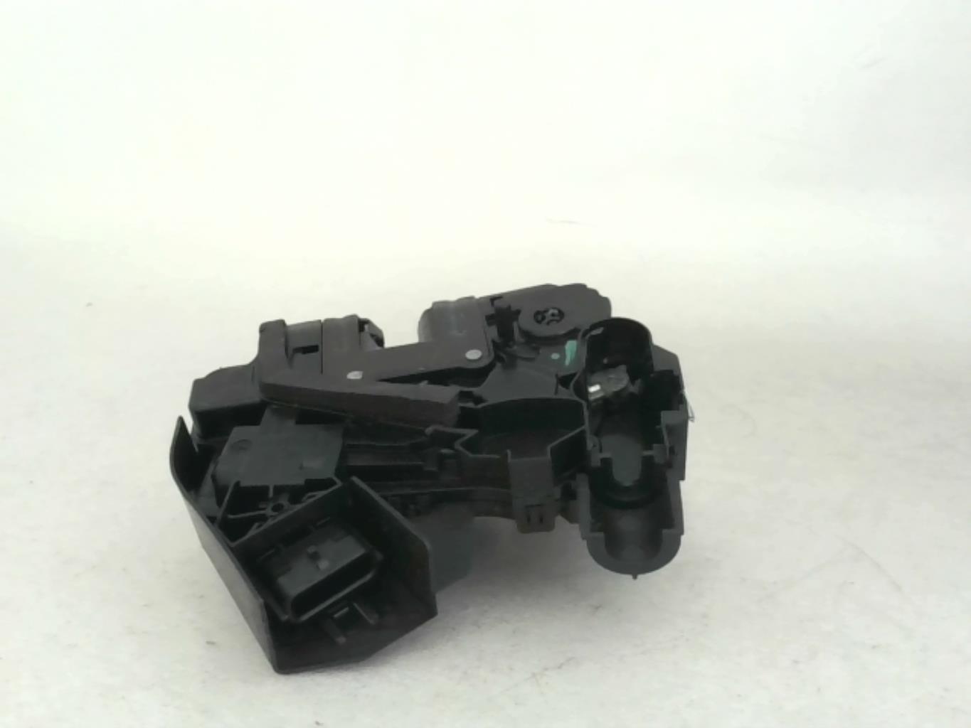 Serrure arriere droit RENAULT MEGANE 4 PHASE 1 BREAK  - 1