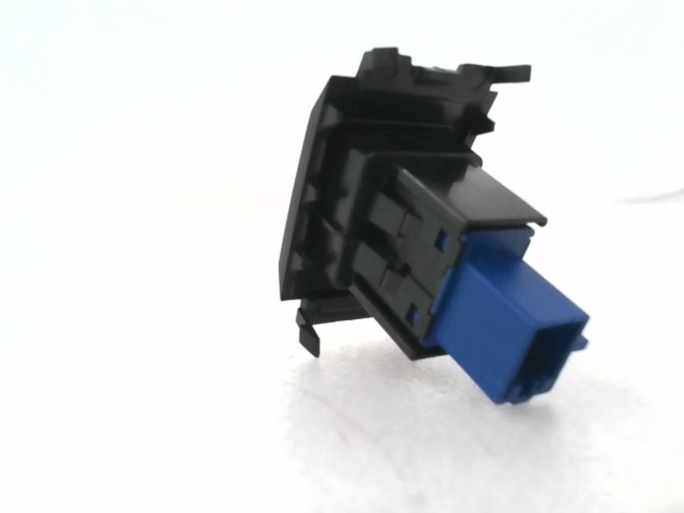 Bouton de warning SEAT IBIZA 5 Essence - 1