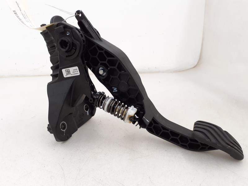 Pedale della frizione RENAULT CLIO 5 Gasolina - 1