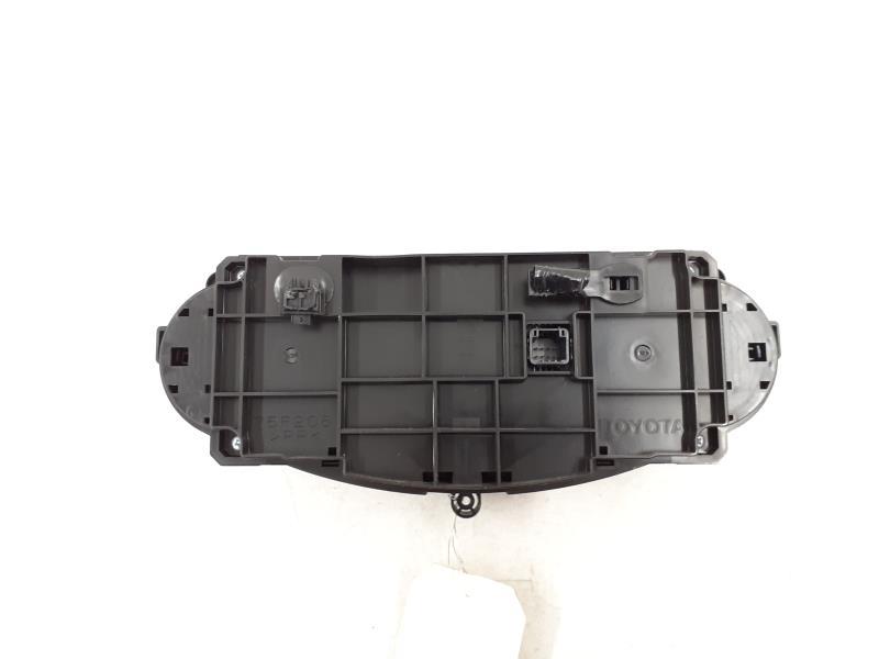 Commande chauffage TOYOTA YARIS 3 PHASE 1 Essence/Hybride - 1