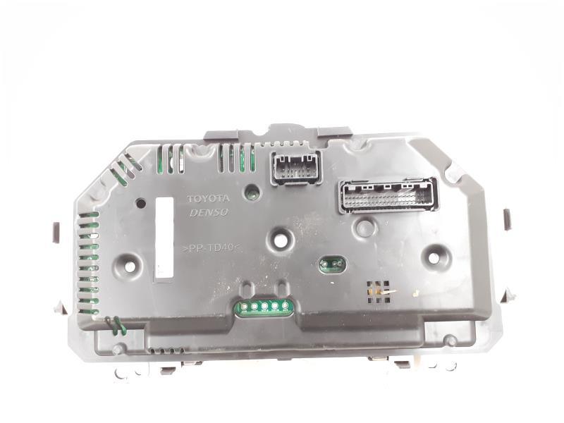 Compteur TOYOTA YARIS 3 PHASE 1 Essence/Hybride - 1