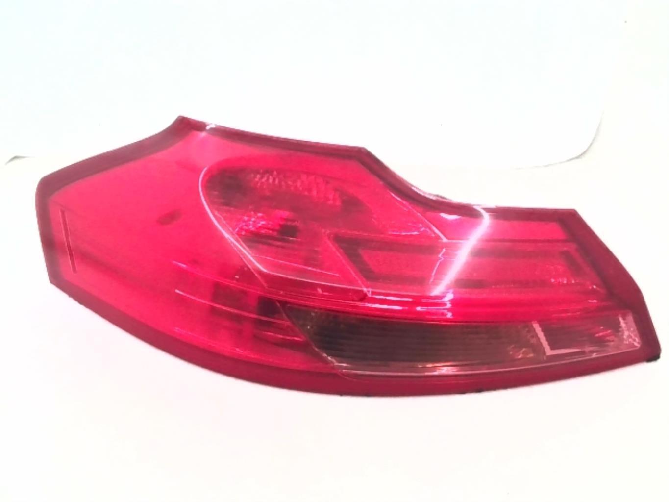 Fanale posteriore principale sinistro (luci) OPEL INSIGNIA 1 PHASE 1 BREAK Diésel - 1