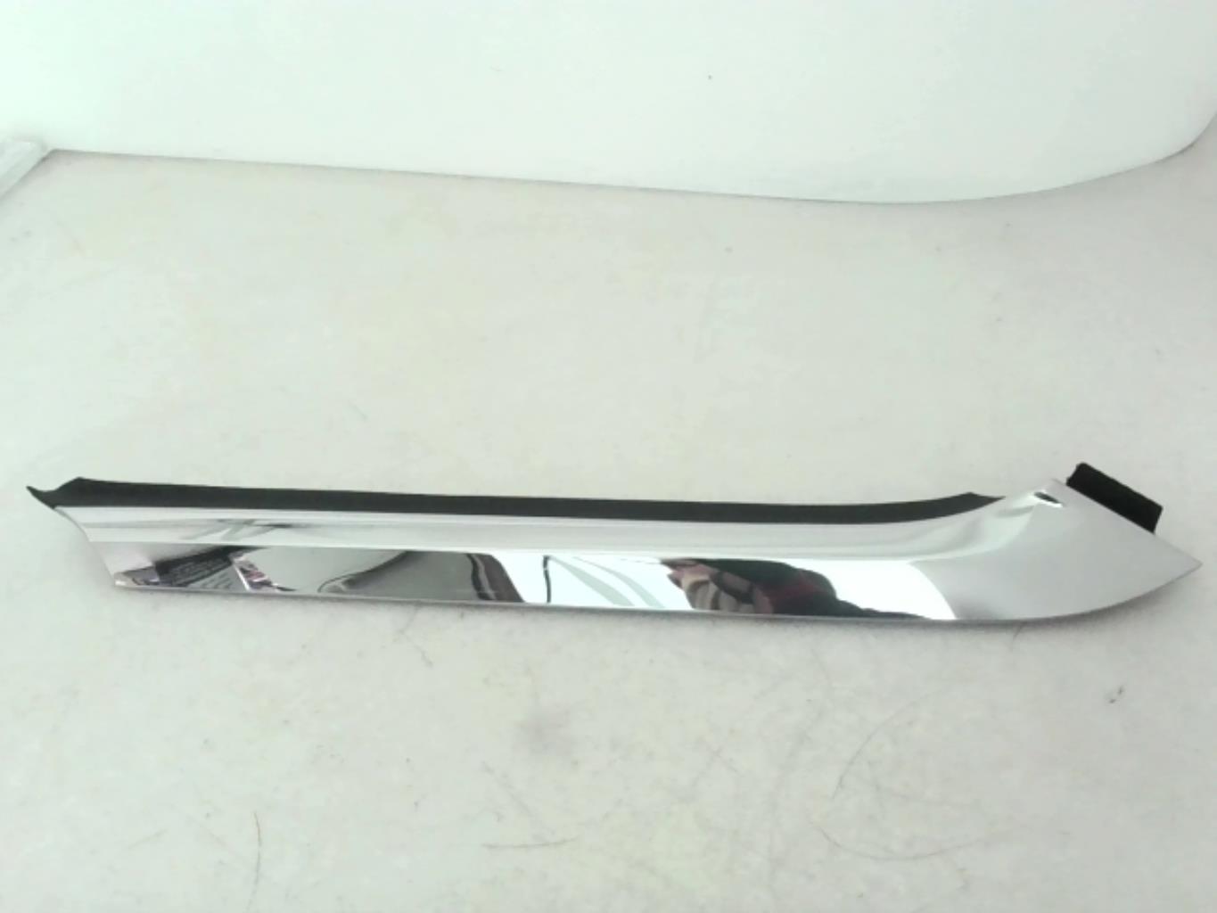 Extension d'aile avant droit RENAULT TWINGO 3 PHASE 1 Essence - 1