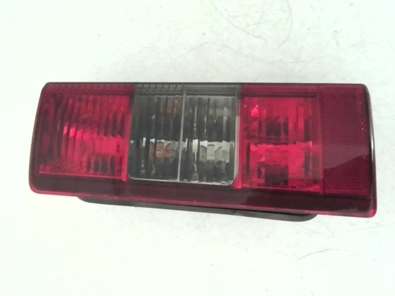 Fanale posteriore principale sinistro (luci) OPEL COMBO C PHASE 1 Diésel - 1