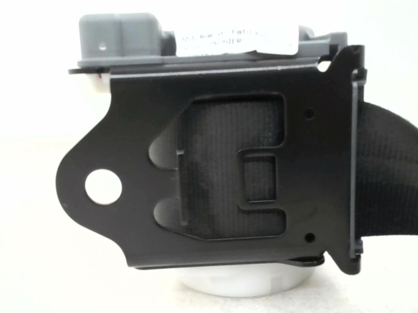 Ceinture arriere droit AUDI A1 PHASE 1 Diesel - 1