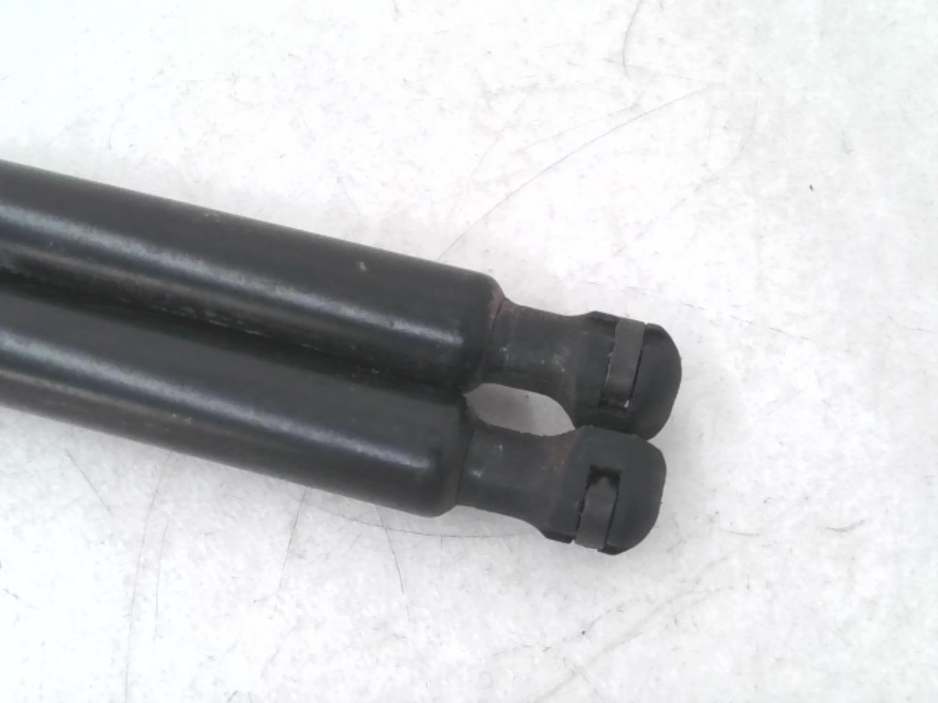 Verin de coffre RENAULT CLIO 4 PHASE 2 Essence - 1