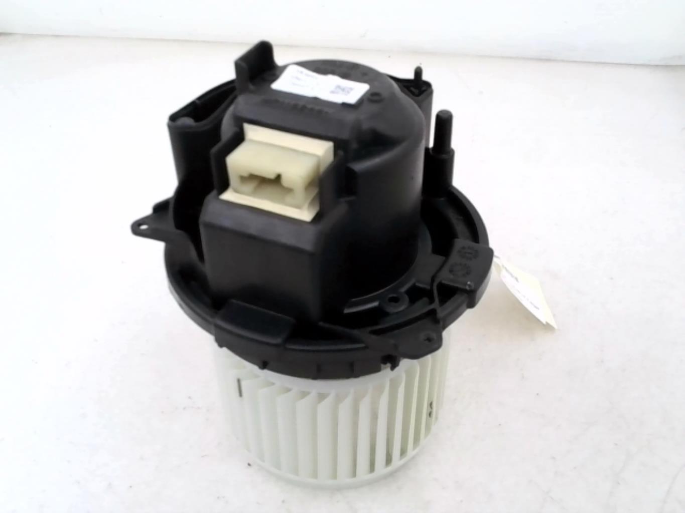 Ventilateur chauffage RENAULT CLIO 5 PHASE 1 Essence - 1