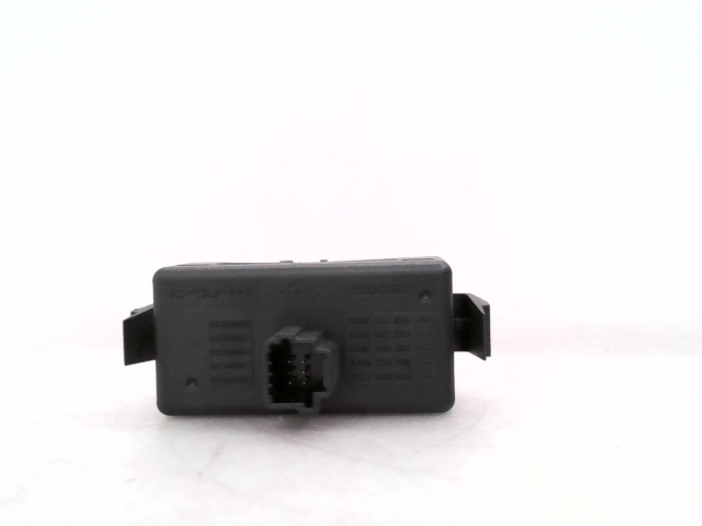 Bouton de warning RENAULT SCENIC 3 PHASE 1 Diesel - 1
