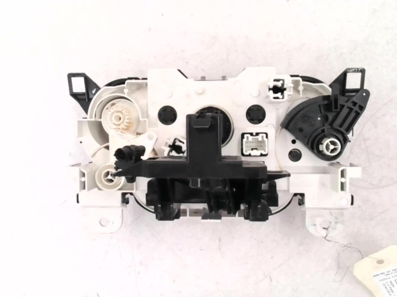 Commande chauffage MAZDA 2 2 PHASE 1 Diesel - 1