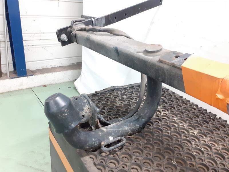 Attelage (boule de remorquage) FORD MONDEO 4 PHASE 1 BREAK Diesel - 1