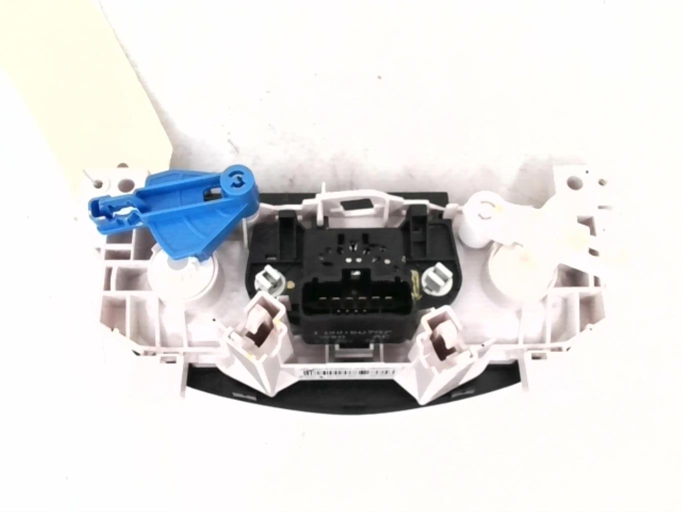 Commande chauffage DACIA SANDERO 1 Diesel - 1