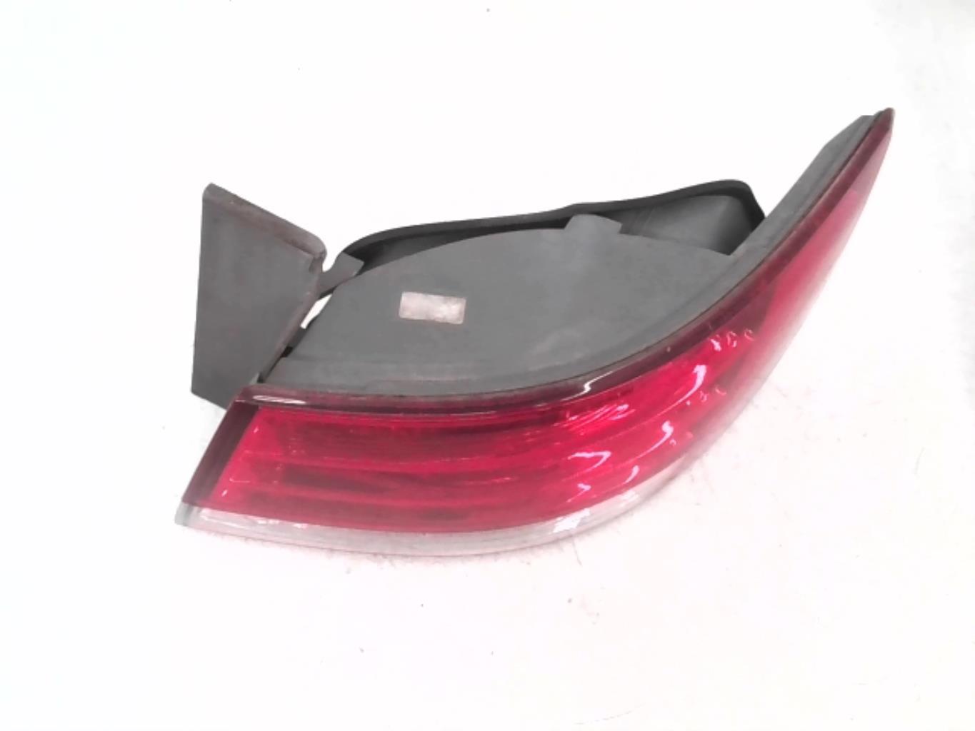 Fanale posteriore principale destro (luci) HYUNDAI SONATA 5 Diésel - 1