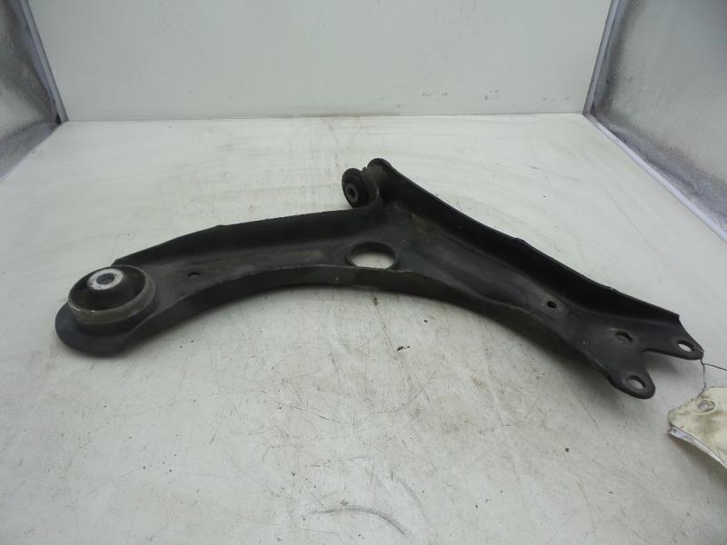 Triangolo inferiore anteriore sinistro VOLKSWAGEN UP PHASE 1 Gasolina - 1