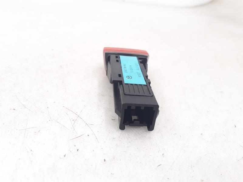 Bouton de warning MAZDA 2 2 PHASE 2 Essence - 1