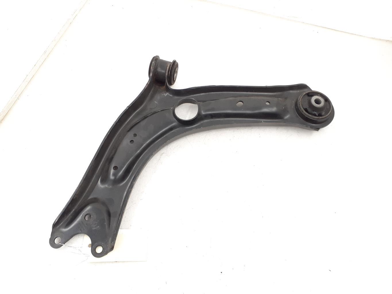 Triangolo inferiore anteriore destro VOLKSWAGEN PASSAT 7 PHASE 1 Diésel - 1