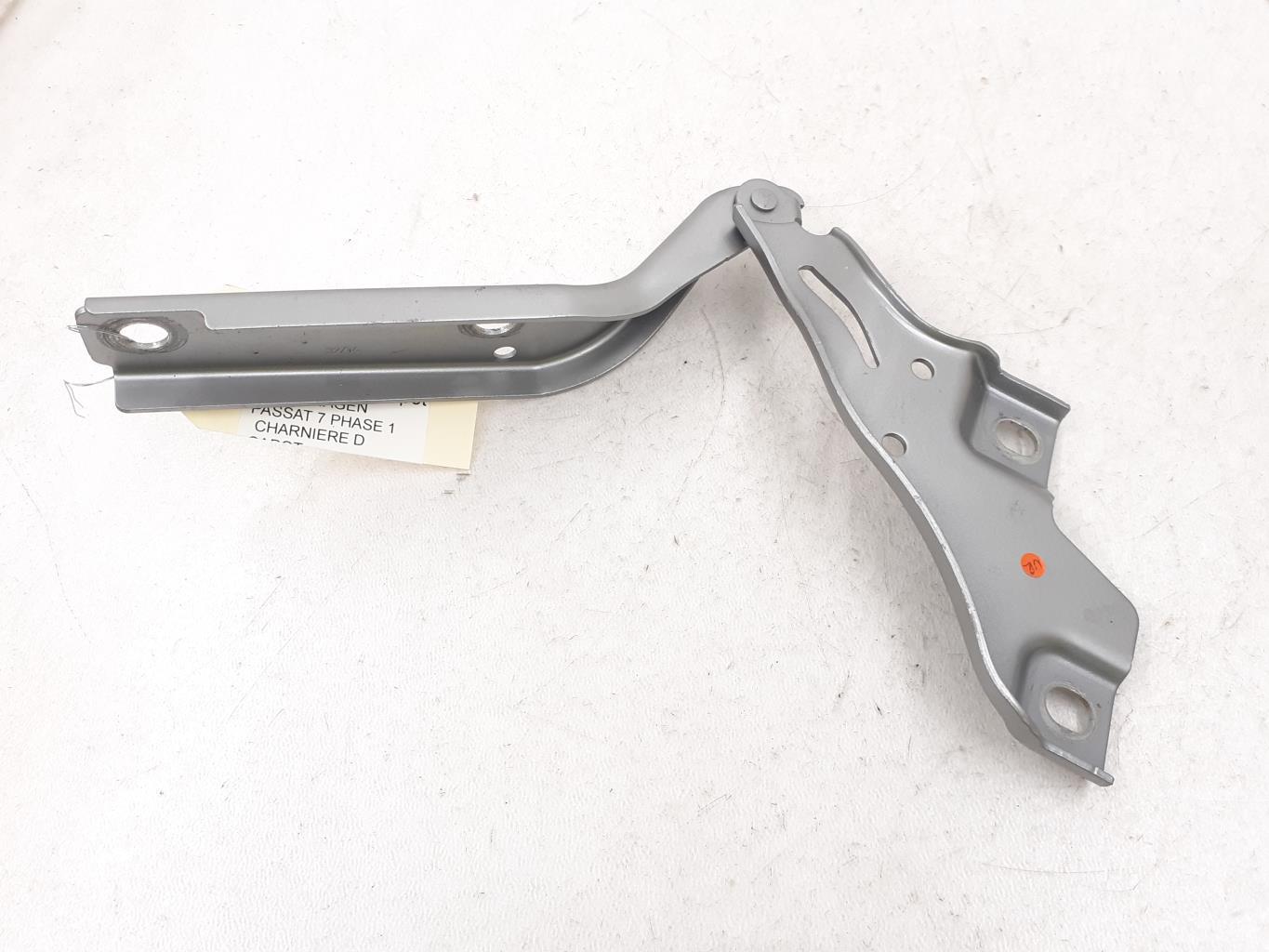 Charniere de capot VOLKSWAGEN PASSAT 7 PHASE 1  - 1
