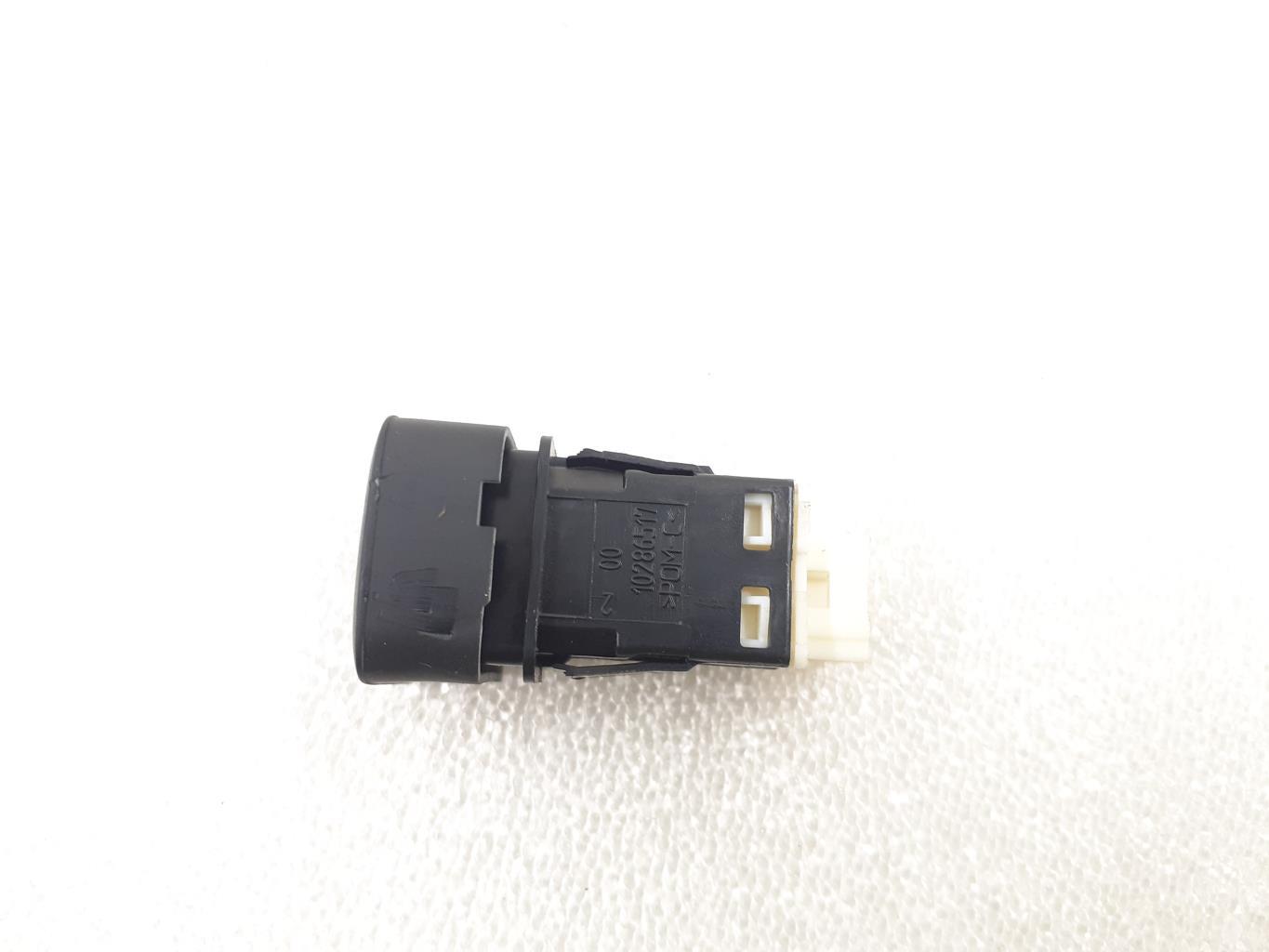 Bouton de warning CITROEN BERLINGO 3 M PHASE 1 Diesel - 1