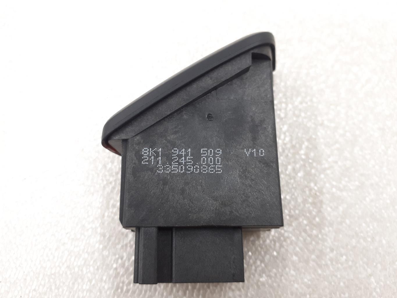 Bouton de warning AUDI A4 3 AVANT PHASE 1 BREAK Diesel - 1