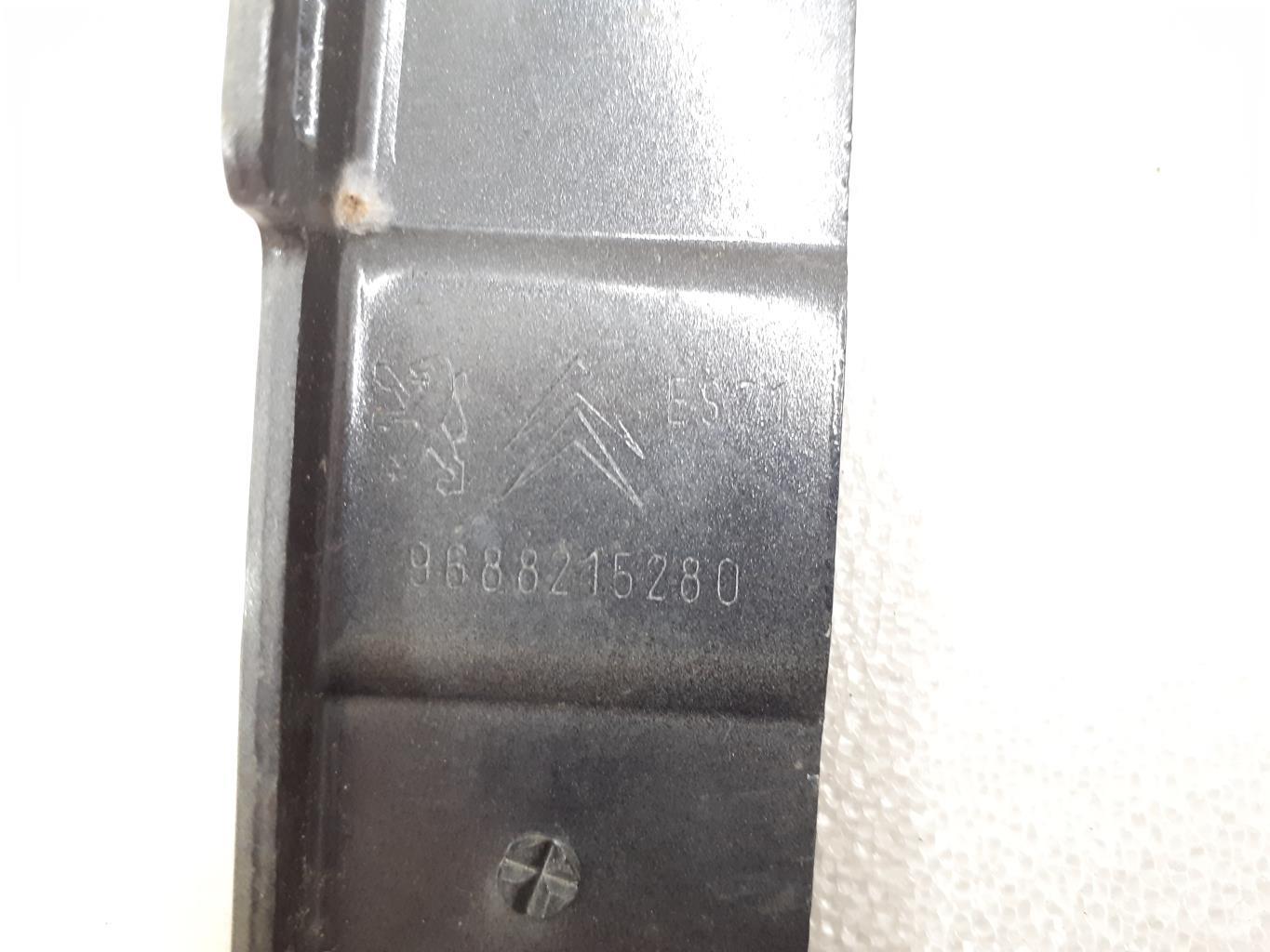 Charniere de capot CITROEN C5 2 Diesel - 1