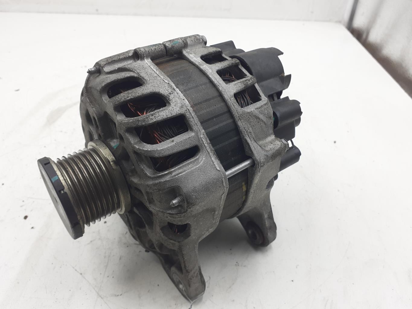 Alternateur RENAULT CAPTUR 1 PHASE 2 Essence - 1