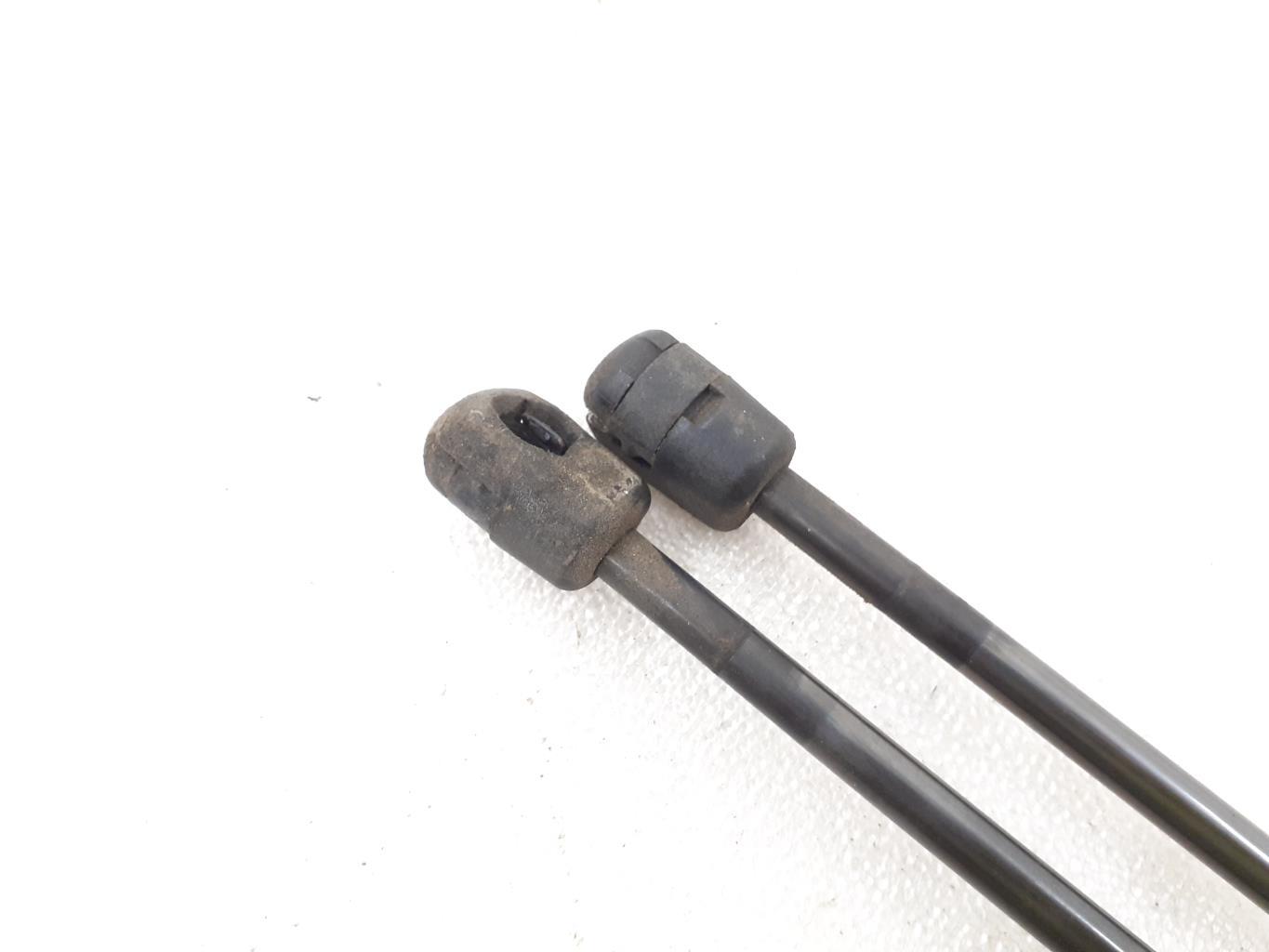 Verin de coffre RENAULT MEGANE 3 PHASE 3 Diesel - 1