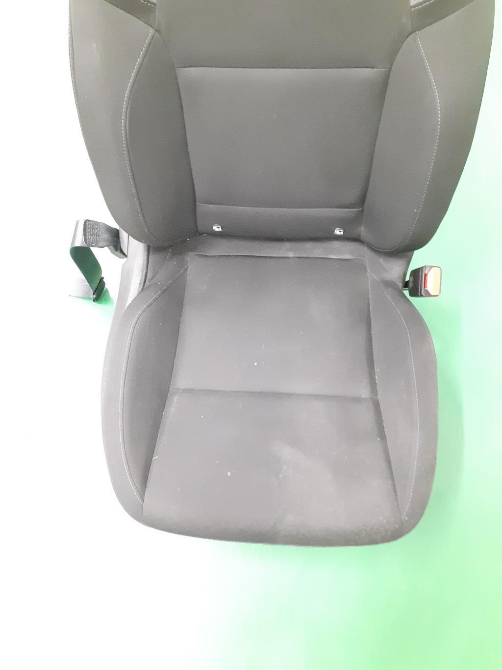 Siege avant droit RENAULT CLIO 5 Essence - 1