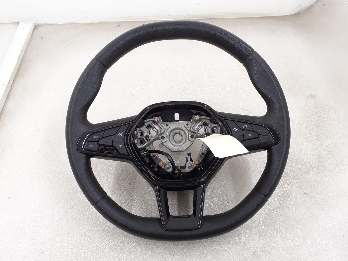 Volant RENAULT CLIO 5 Essence - 1