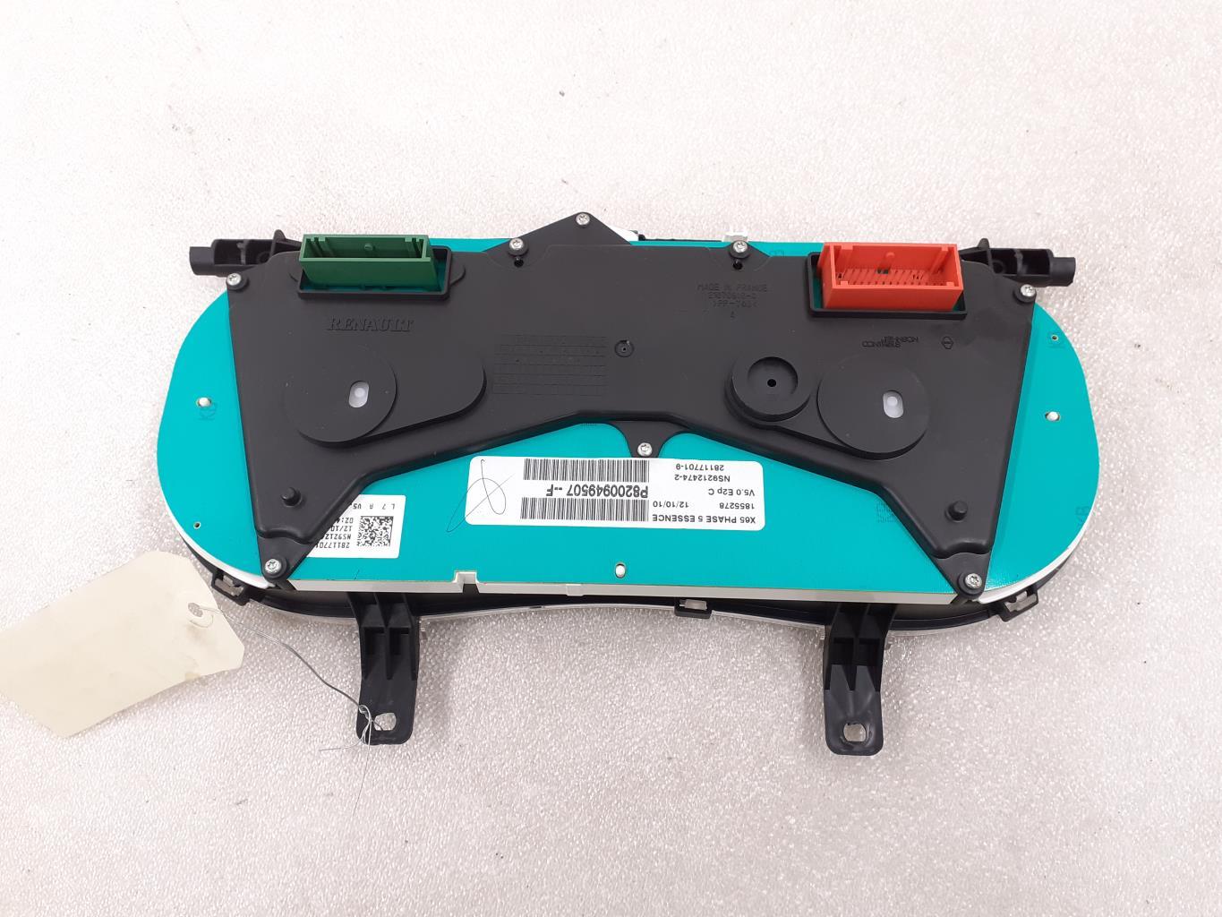Compteur RENAULT CLIO 2 CAMPUS PHASE 2 Essence - 1