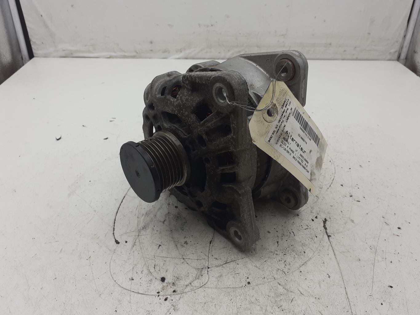 Alternateur RENAULT CLIO 4 PHASE 1 Essence - 1