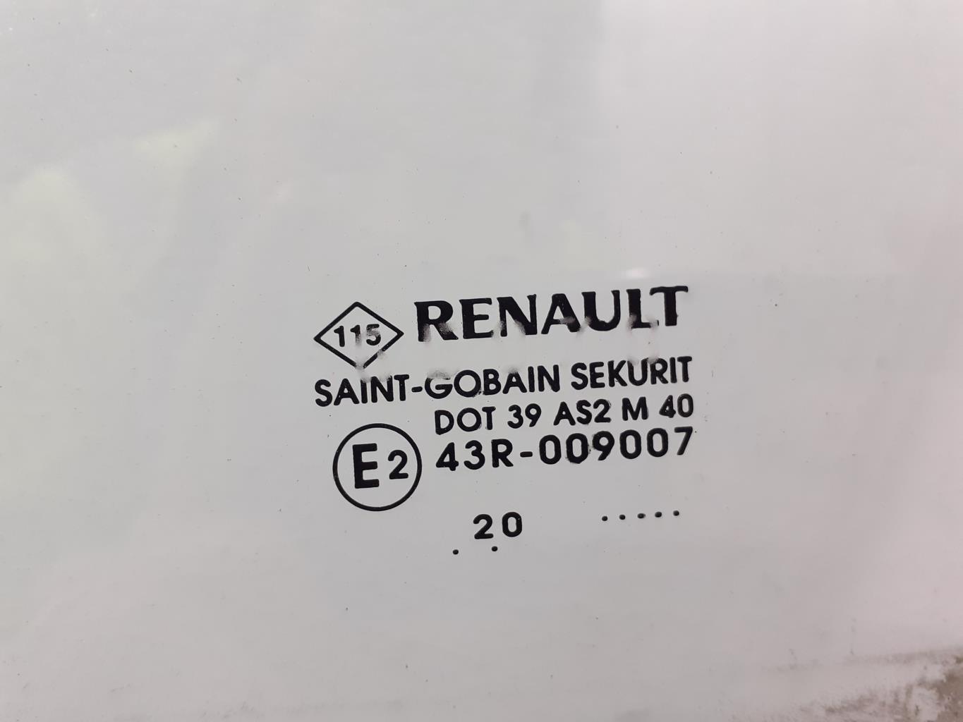 Vitre avant gauche RENAULT CLIO 5 Essence - 1