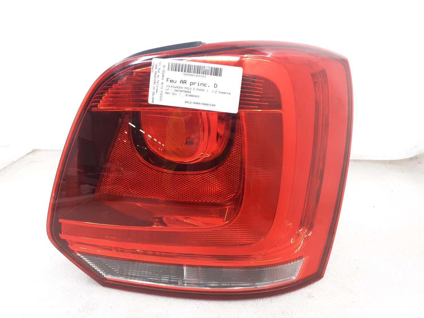Fanale posteriore principale destro (luci) VOLKSWAGEN POLO 5 PHASE 1 Gasolina - 1