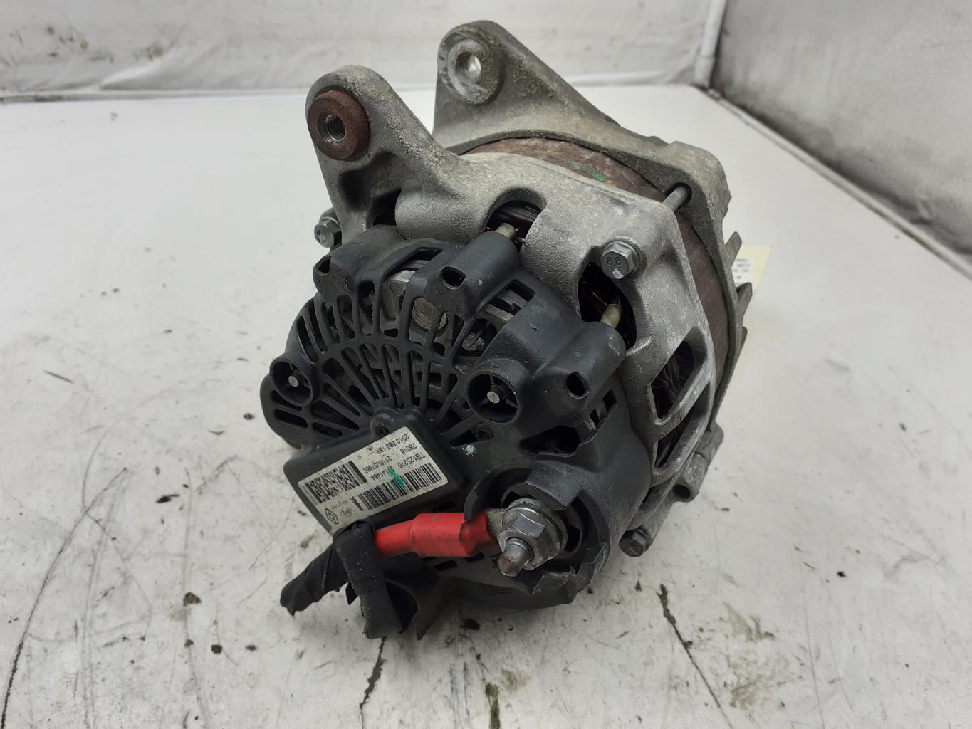 Alternateur RENAULT CLIO 4 PHASE 2 Diesel - 1