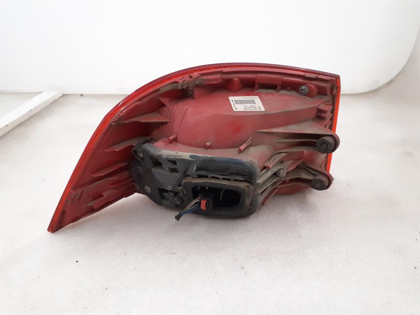 Fanale posteriore principale destro (luci) VOLKSWAGEN PASSAT 6 BREAK Diésel - 1