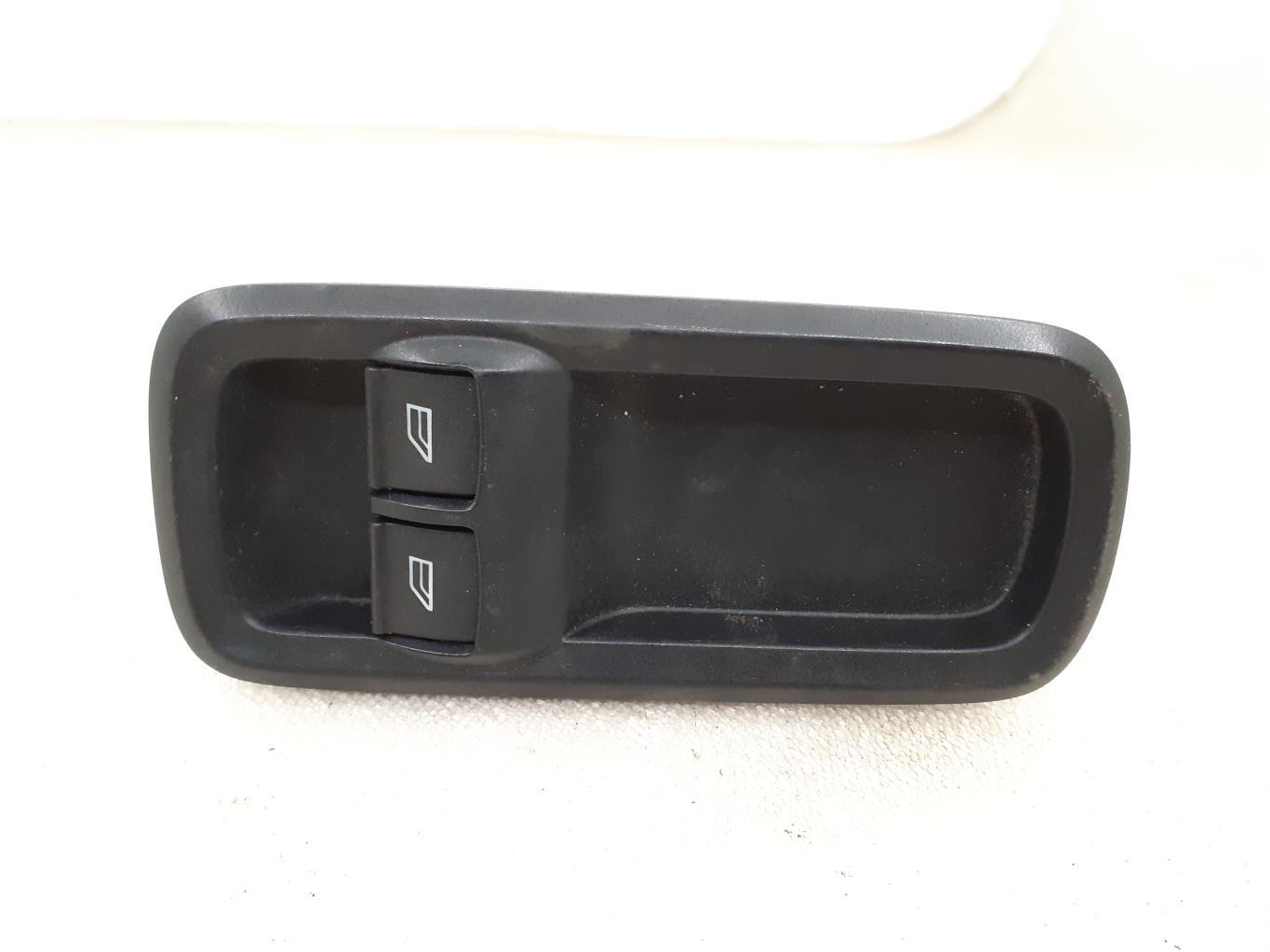 Interruptor de elevalunas FORD FIESTA 6 PHASE 1 Gasolina - 1