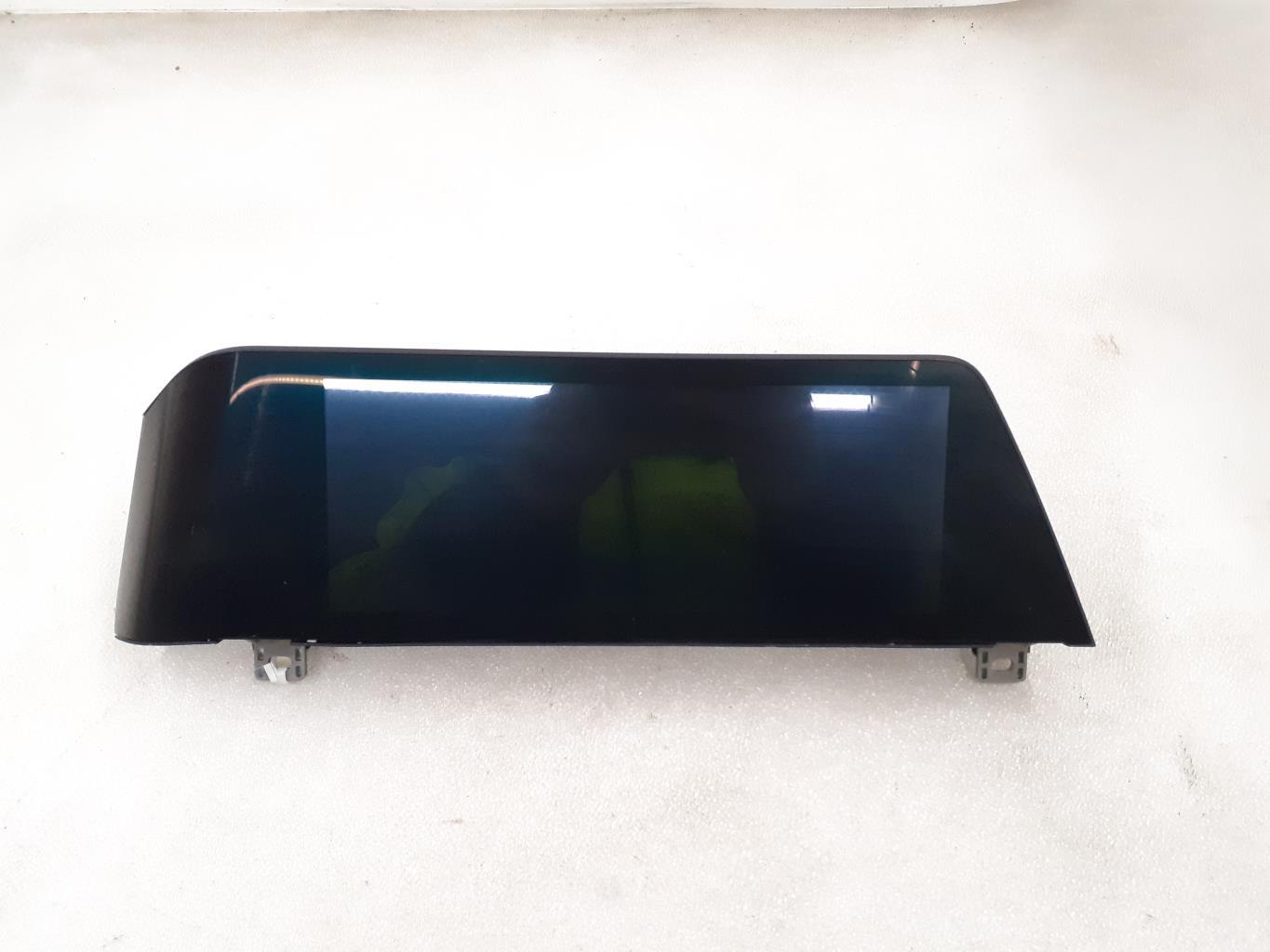 Ecran GPS BMW SERIE 3 G20 Essence - 1