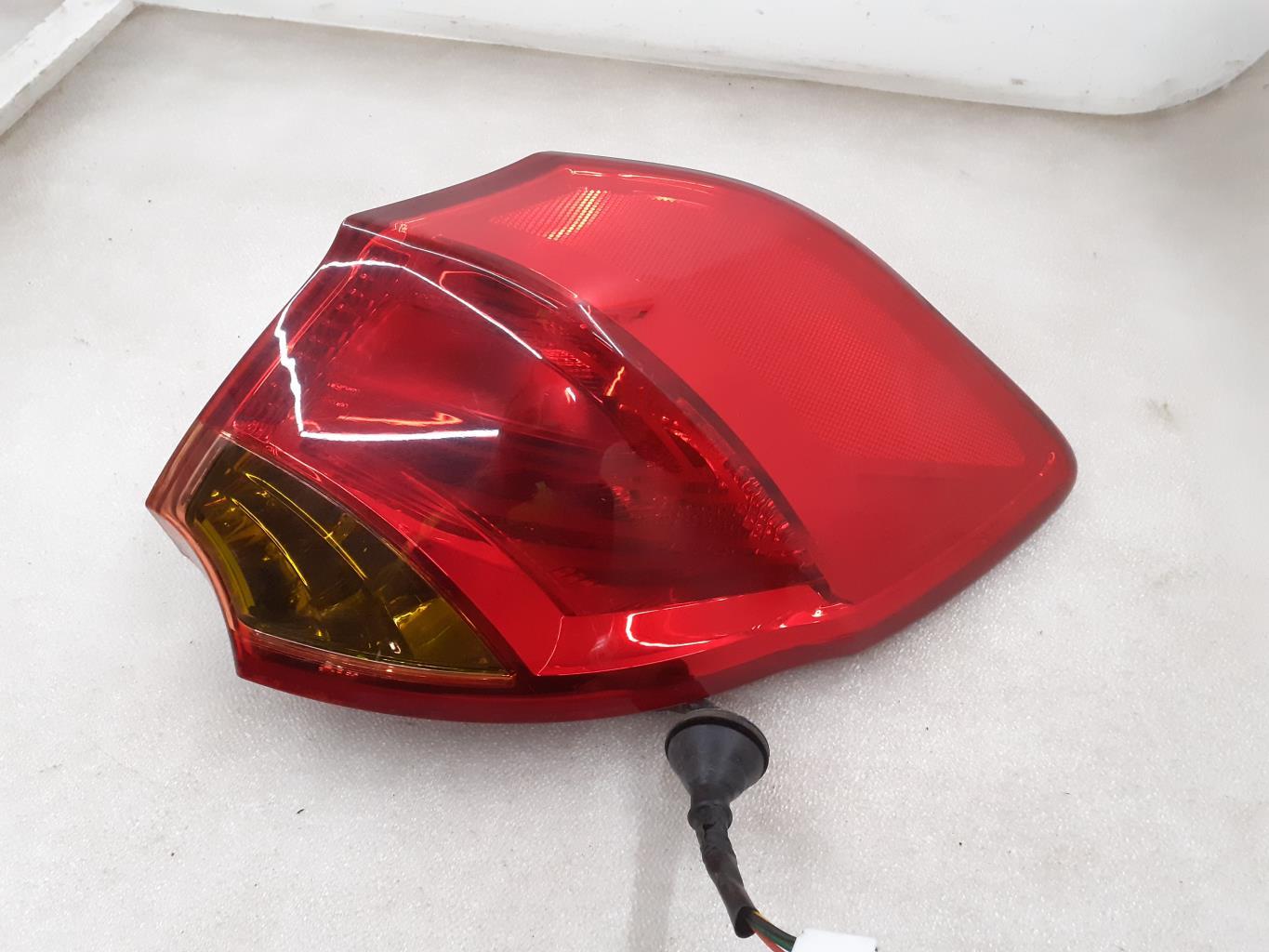 Fanale posteriore principale destro (luci) KIA CEE-D 2 PHASE 1 Diésel - 1