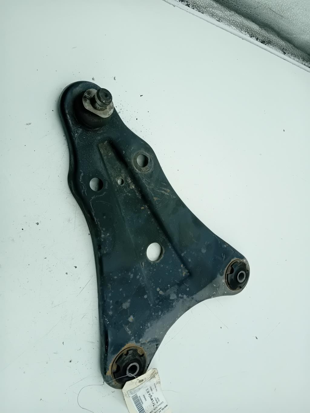 Triangle avant gauche RENAULT TWIZY  - 1